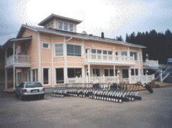 Kuvasarja Rakennusleevin esimerkkikohteista